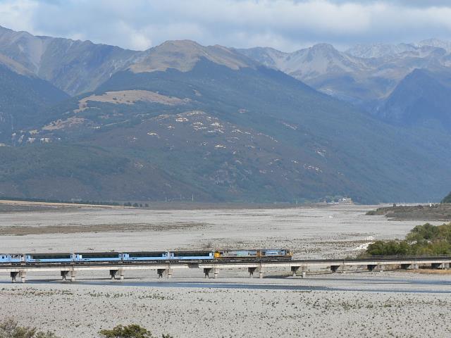P1020805-6x4.jpg